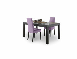 Mesa de comedor extensible de wengué, capacidad para 22 personas