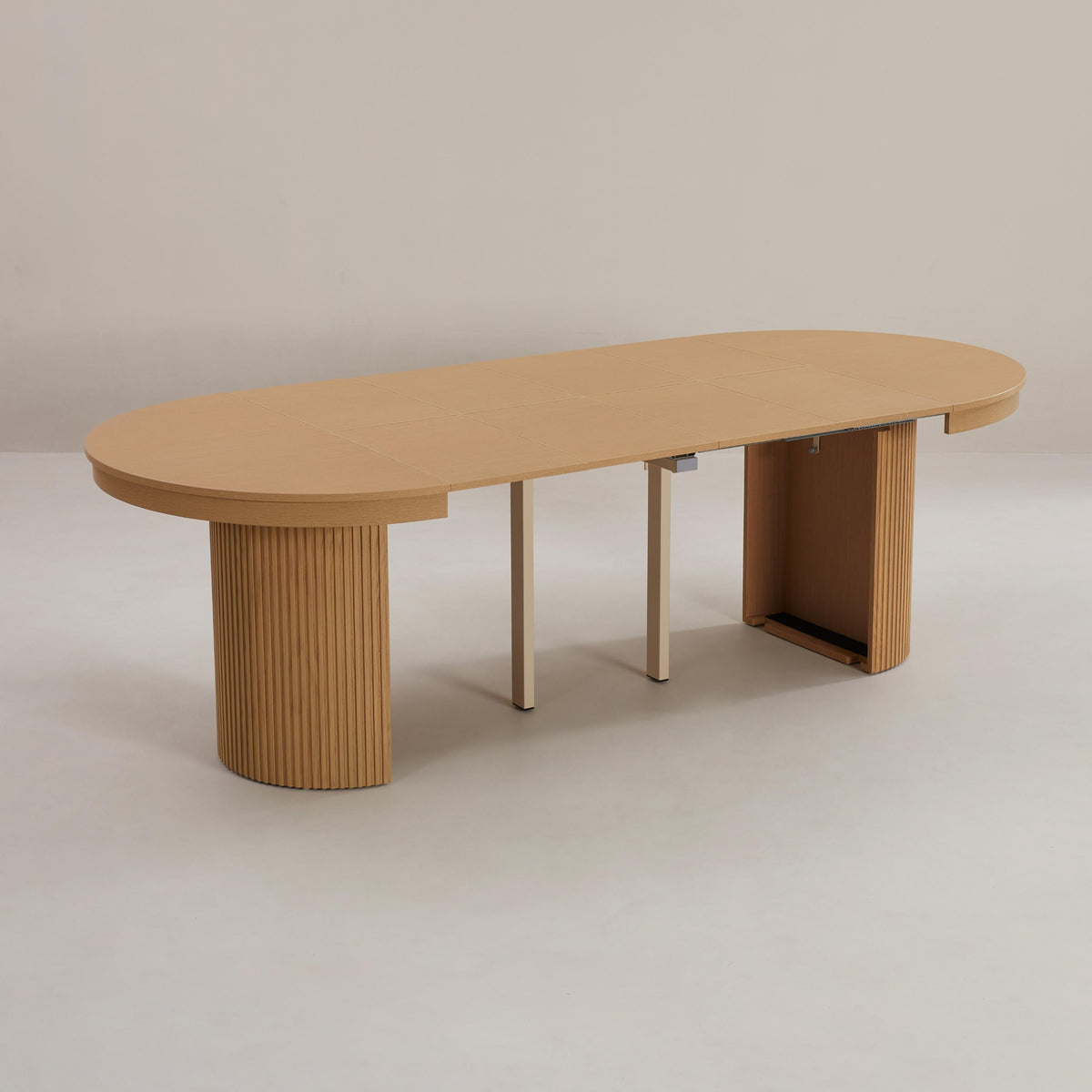 Round to Oval Extending Oak Dining Table, Fluted Base