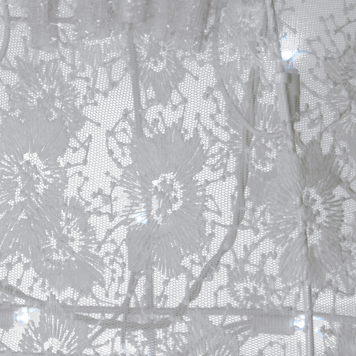 Pre Lit Snowflake Fabric Snowman, 122 cm