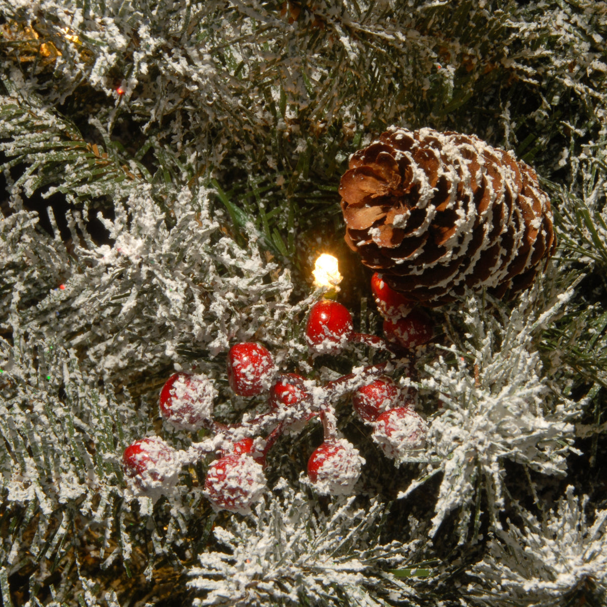 3ft Pre Lit Dunhill Fir Tabletop Christmas Tree in Burlap Bag, Warm White LED