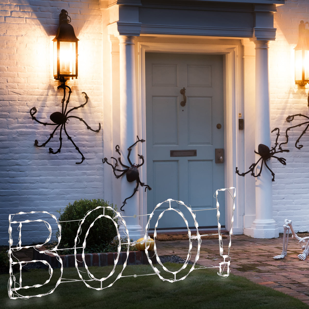 Light Up BOO Halloween Sign with LED Lights, 152 cm