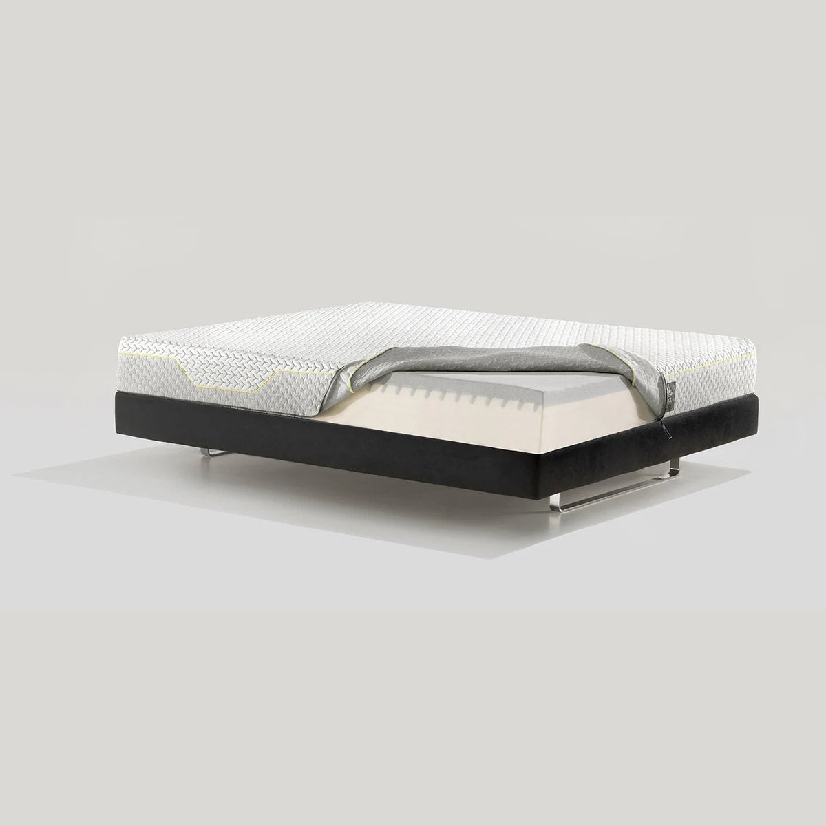 Magniflex MagniStretch Spine Support Mattress, 25 cm