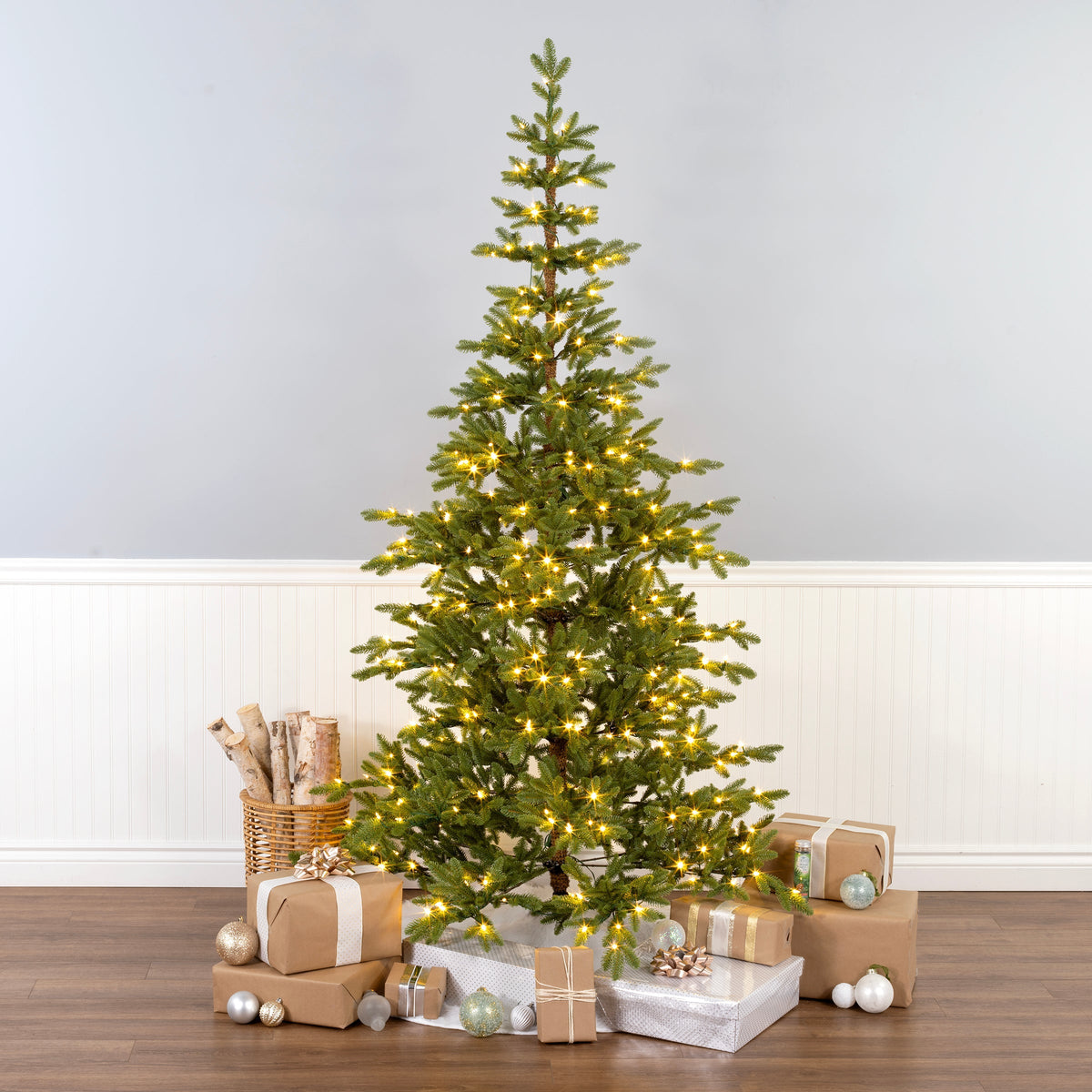 7.5ft Pre Lit Dancer Pine Christmas Tree, Clear Lights