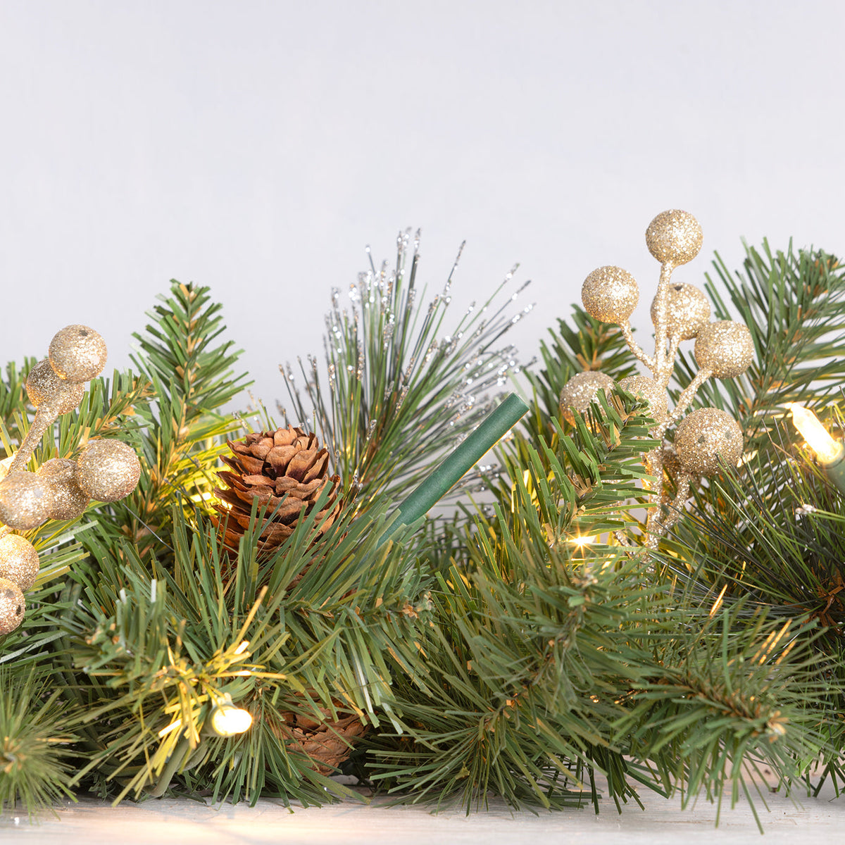 Christmas Tree Scent Sticks Duo, White Winter Fir and Christmas Tree