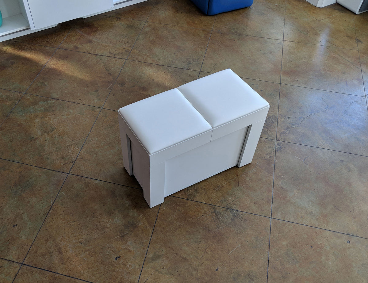 Extending Stretch Bench, Seats up to 8
