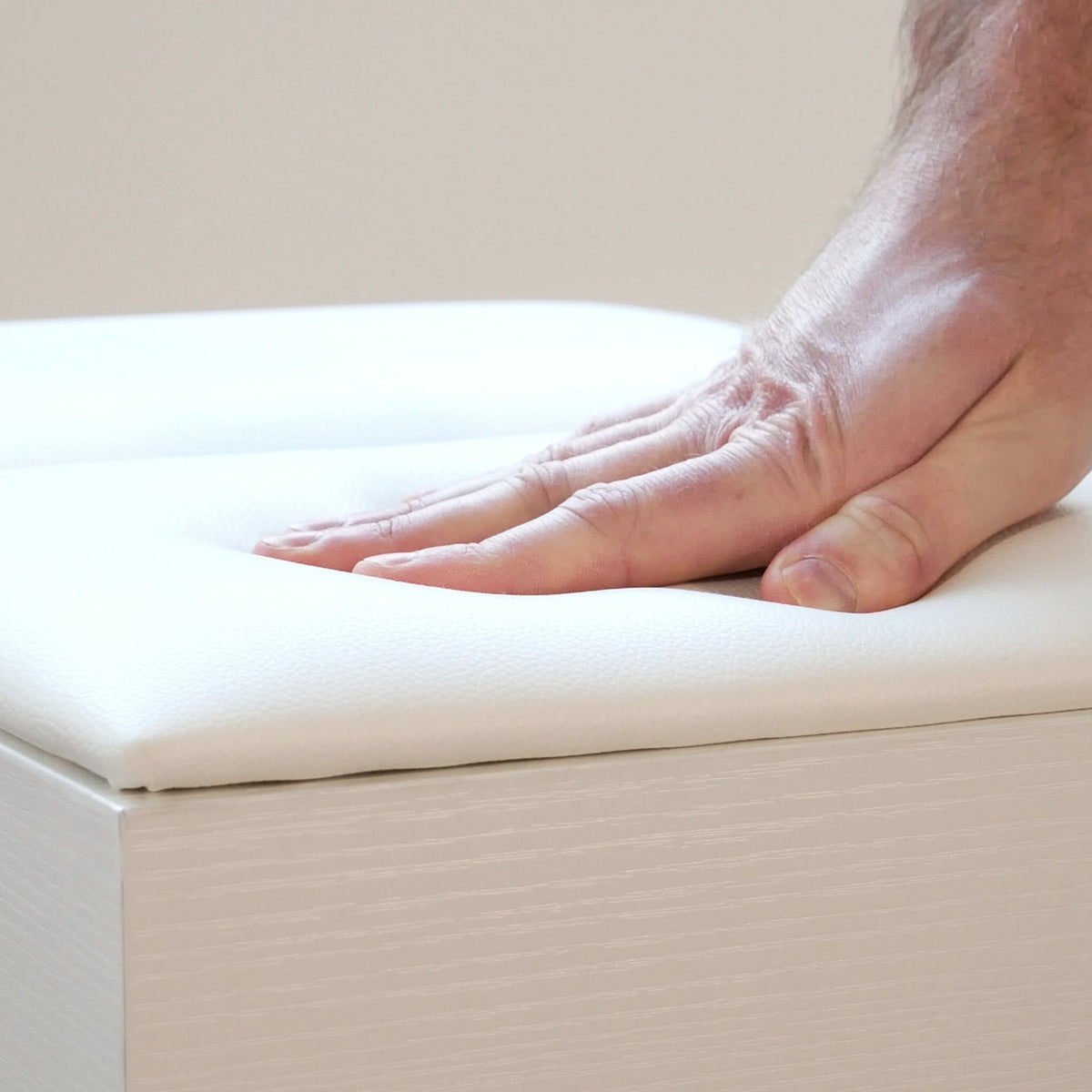 Bench in a Box, Expands to Seat 5