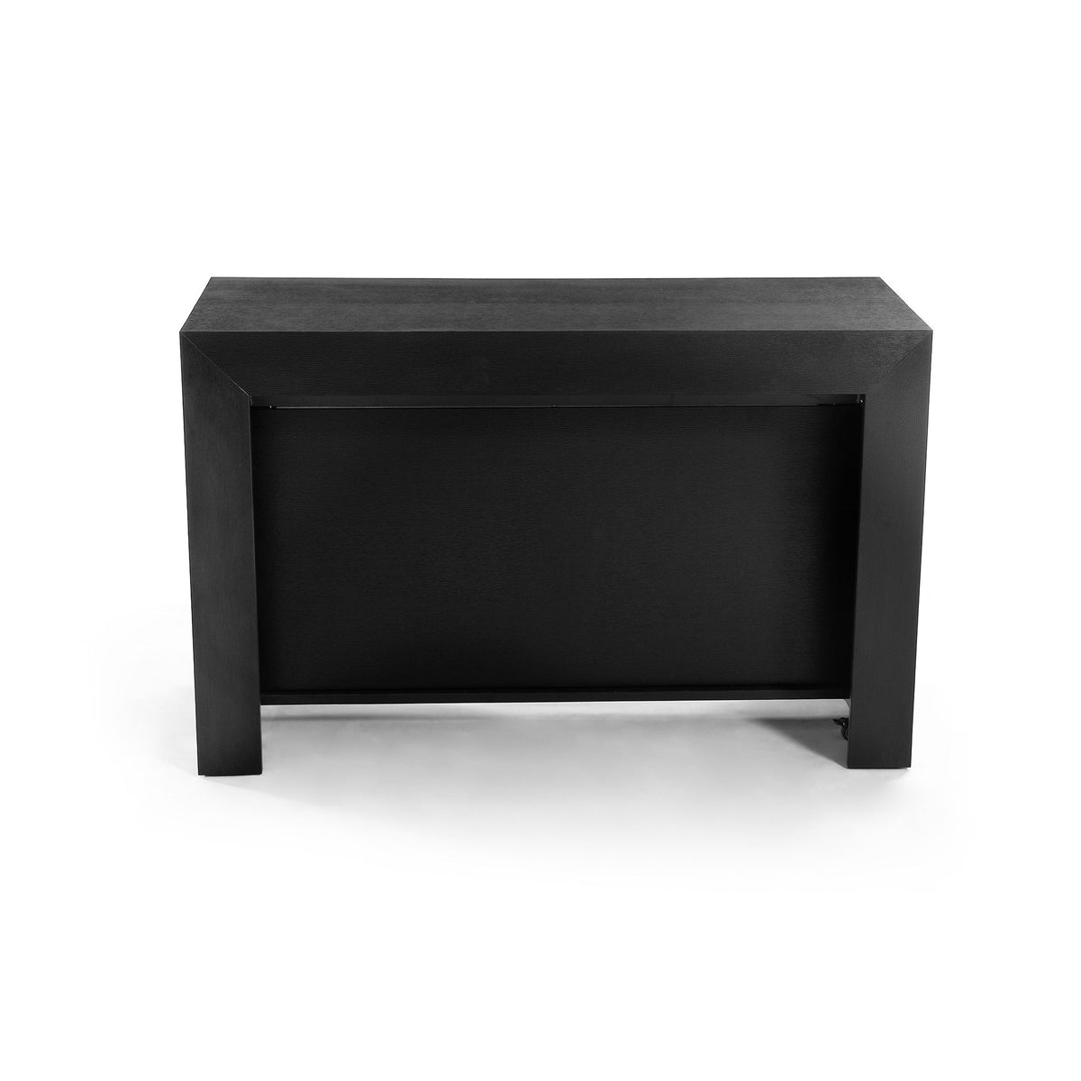 Compact Console that Extends to Seat 18