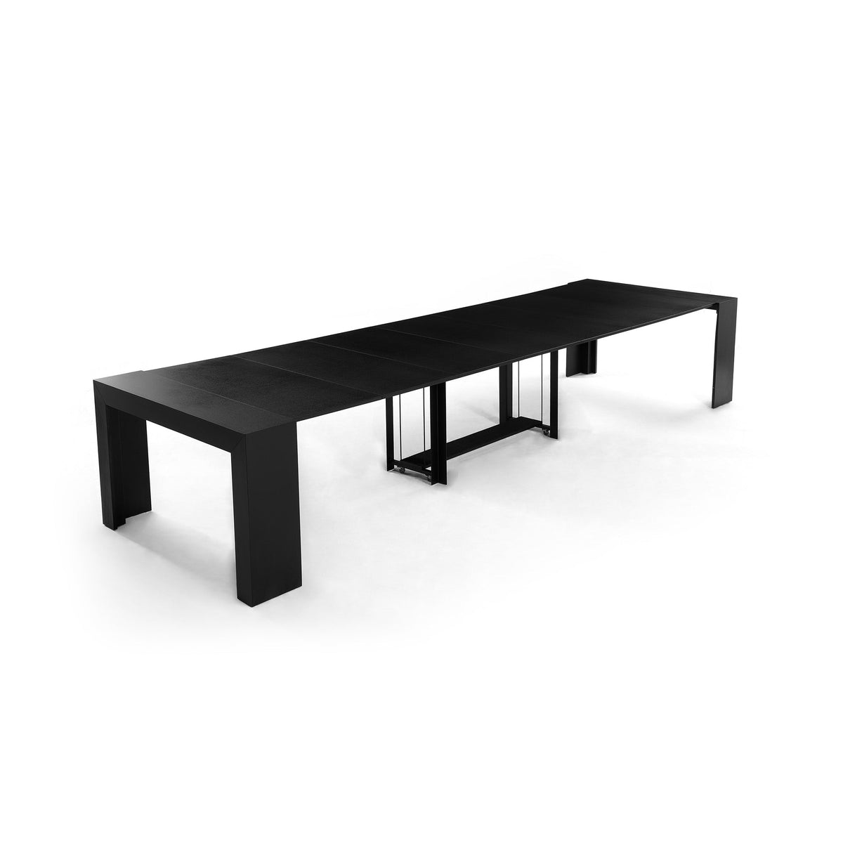Compact Console that Extends to Seat 18