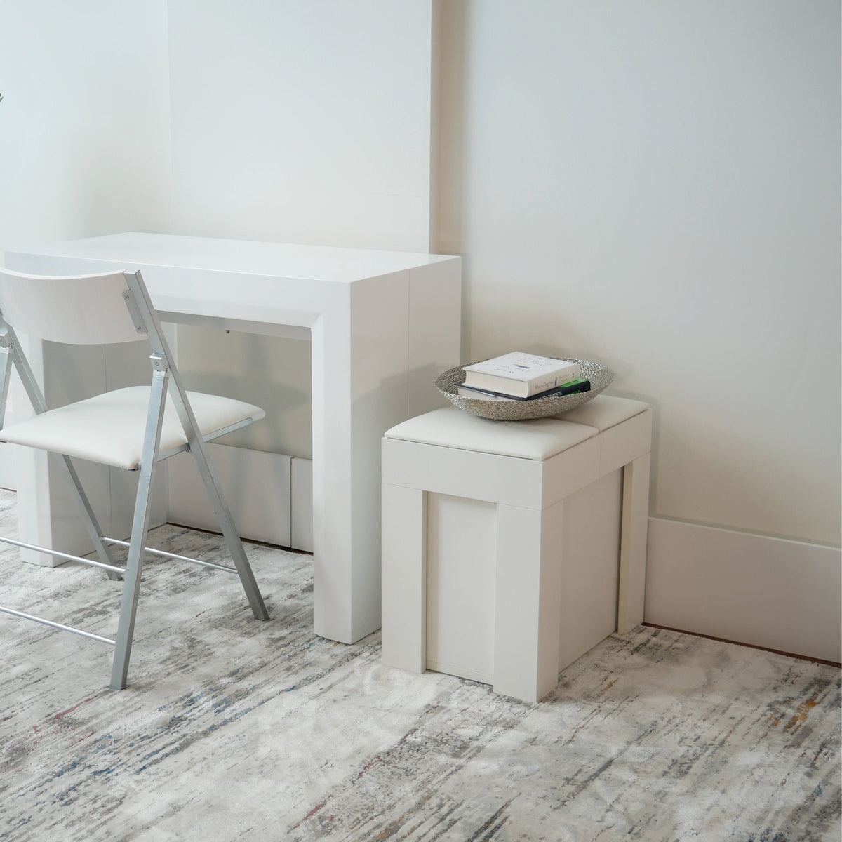 Bench in a Box, Expands to Seat 5