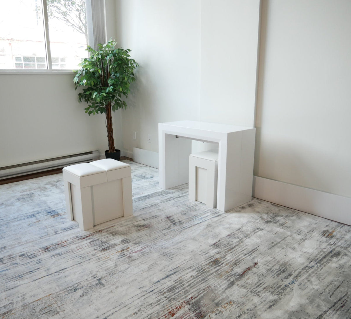 Bench in a Box, Expands to Seat 5